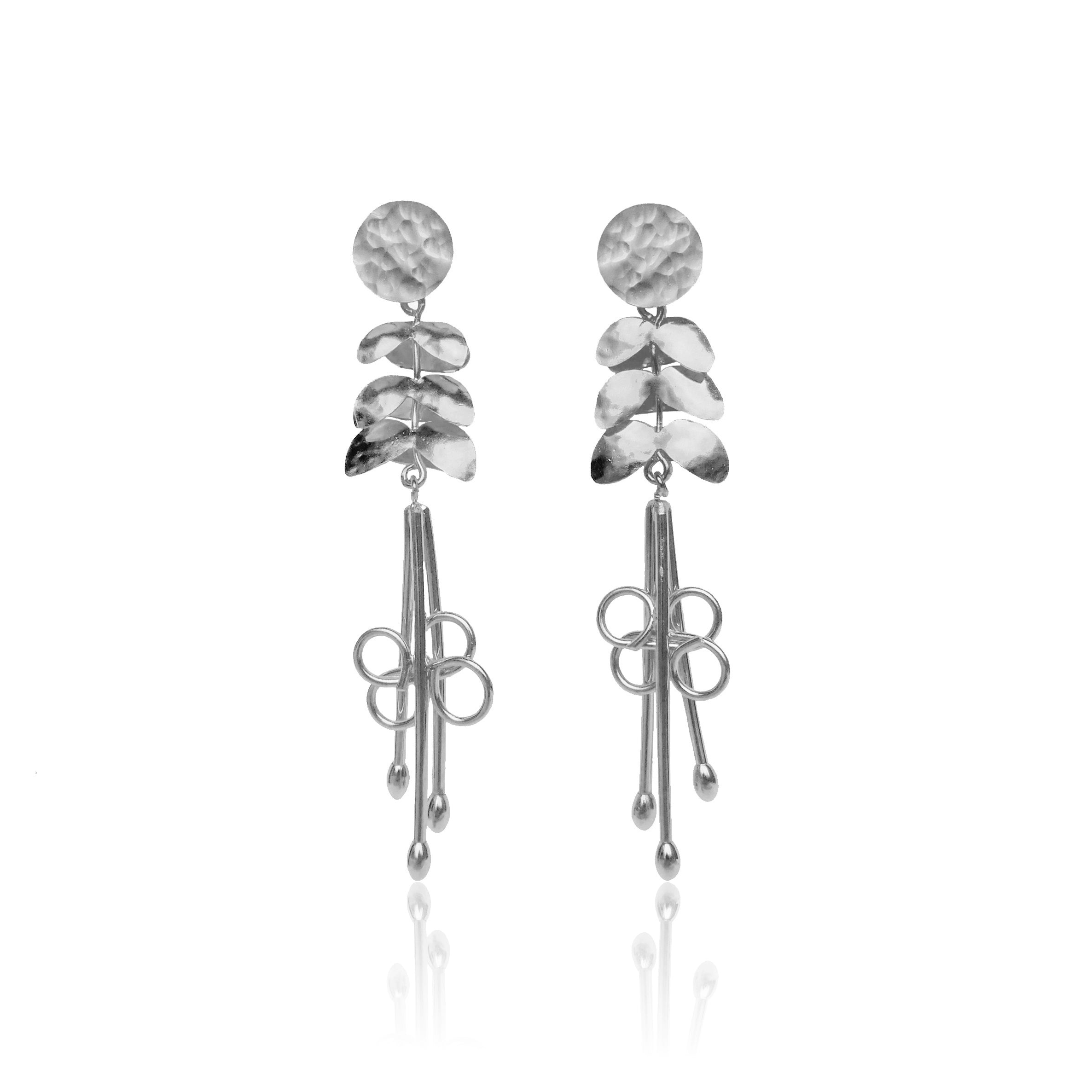 ARISTOTELIA Leaf Earrings