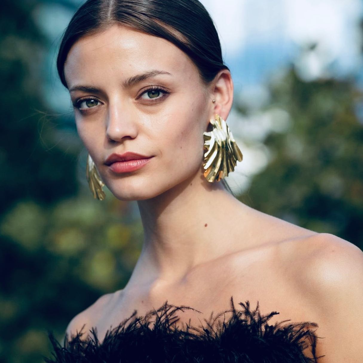 ABSTRACT LEAF Earring